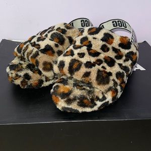 Ugg slides. Cheetah Print